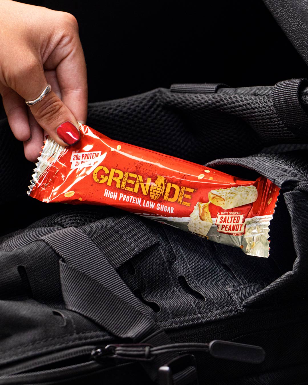 Grenade White Chocolate Salted Peanut Protein Bar 60g - Case of 12